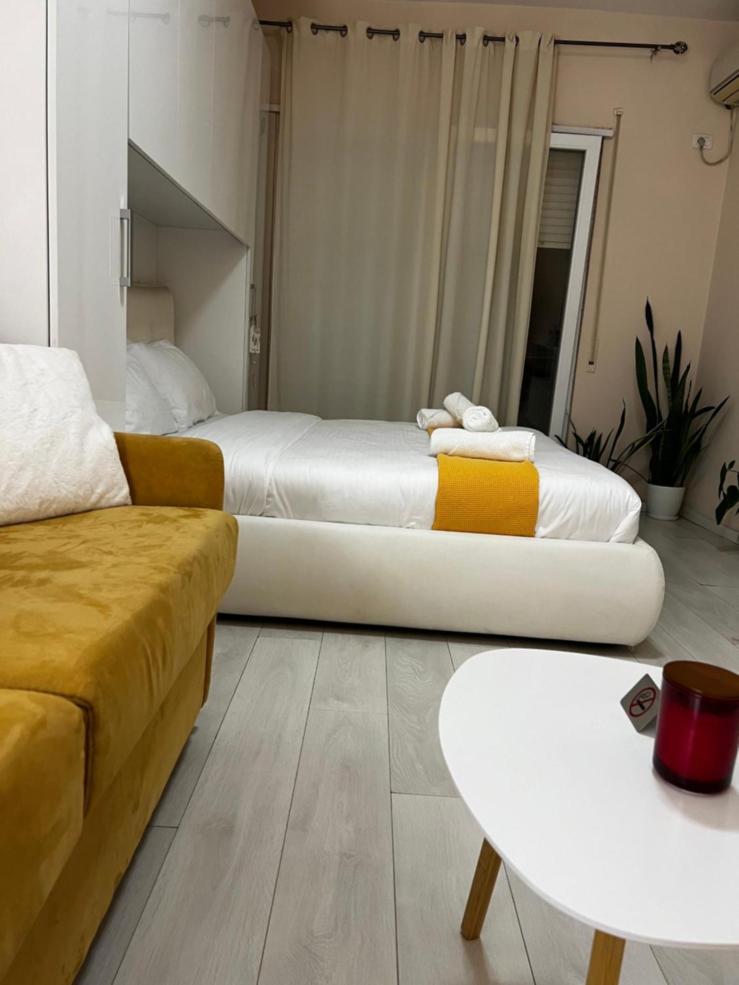 Apartament Sindi's Daily