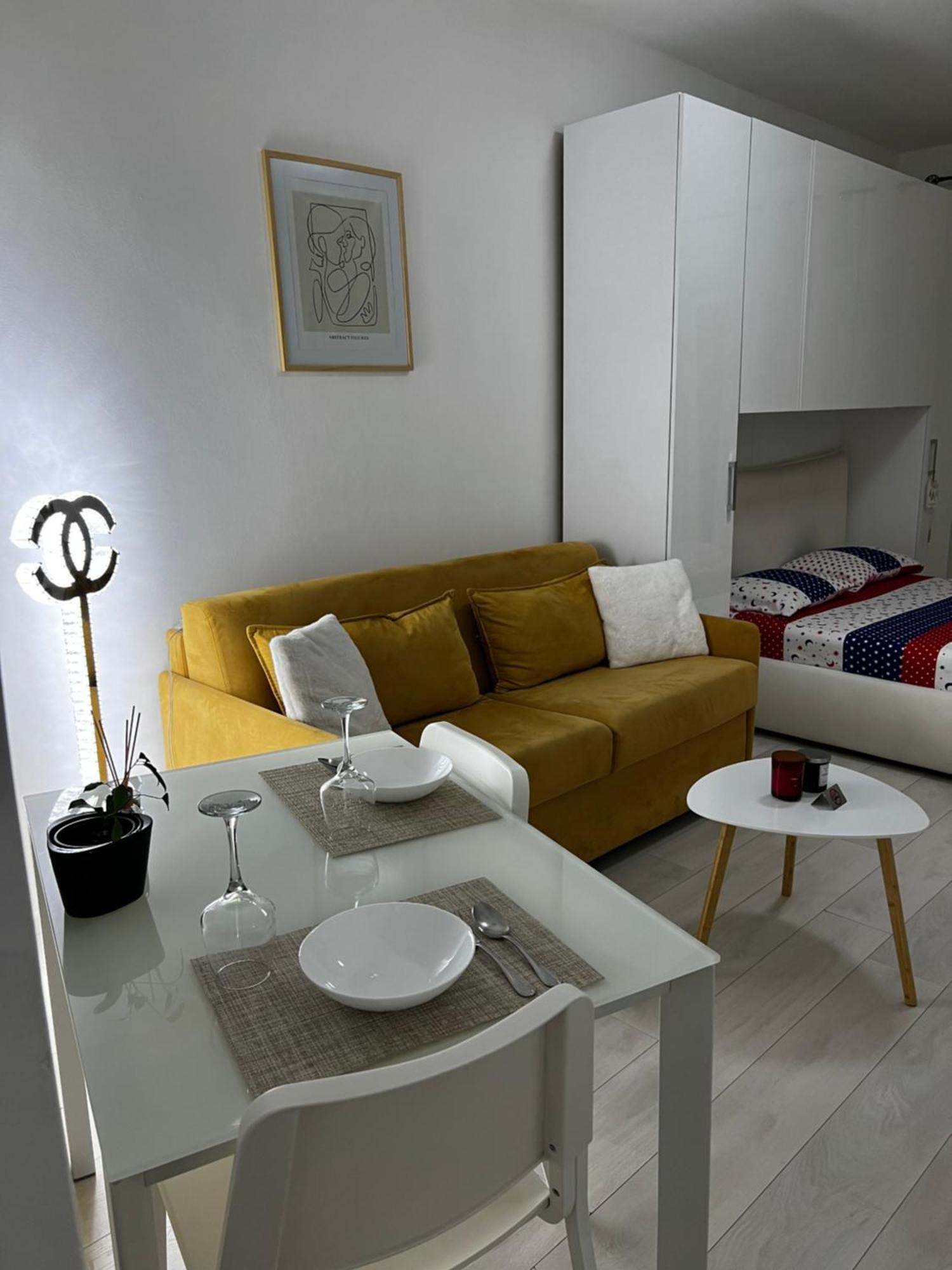 Sindi's Daily Apartament Durrës