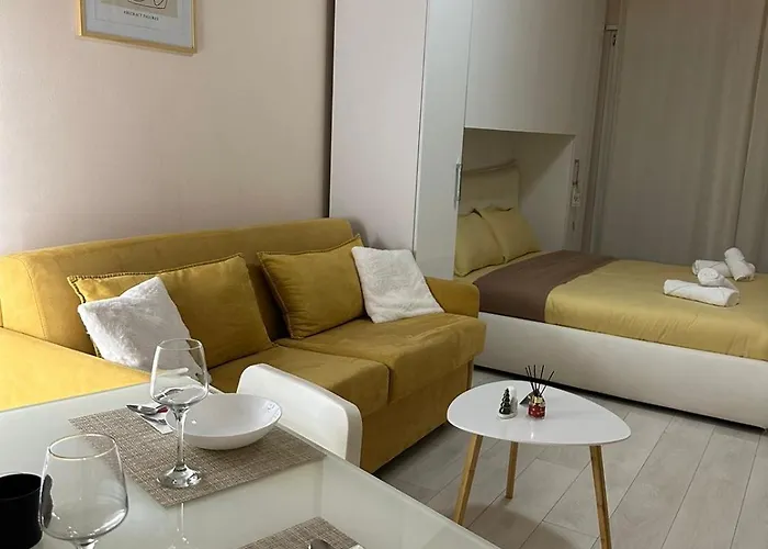 Sindi\'S Daily Apartment